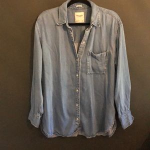 Abercrombie Oversized Chambray Button-up, Large